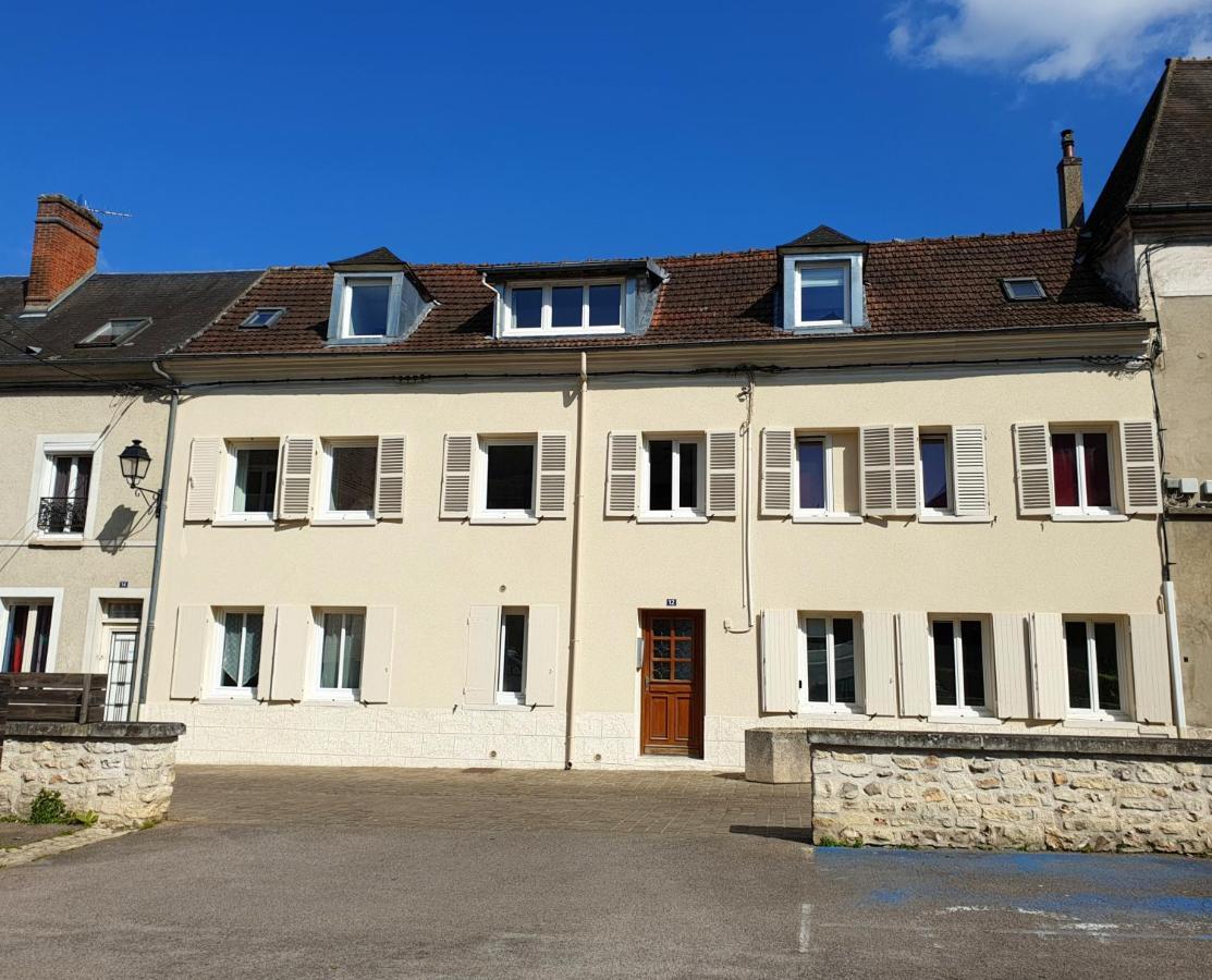 Appartement Avec Terrasse Gaillon Luaran gambar