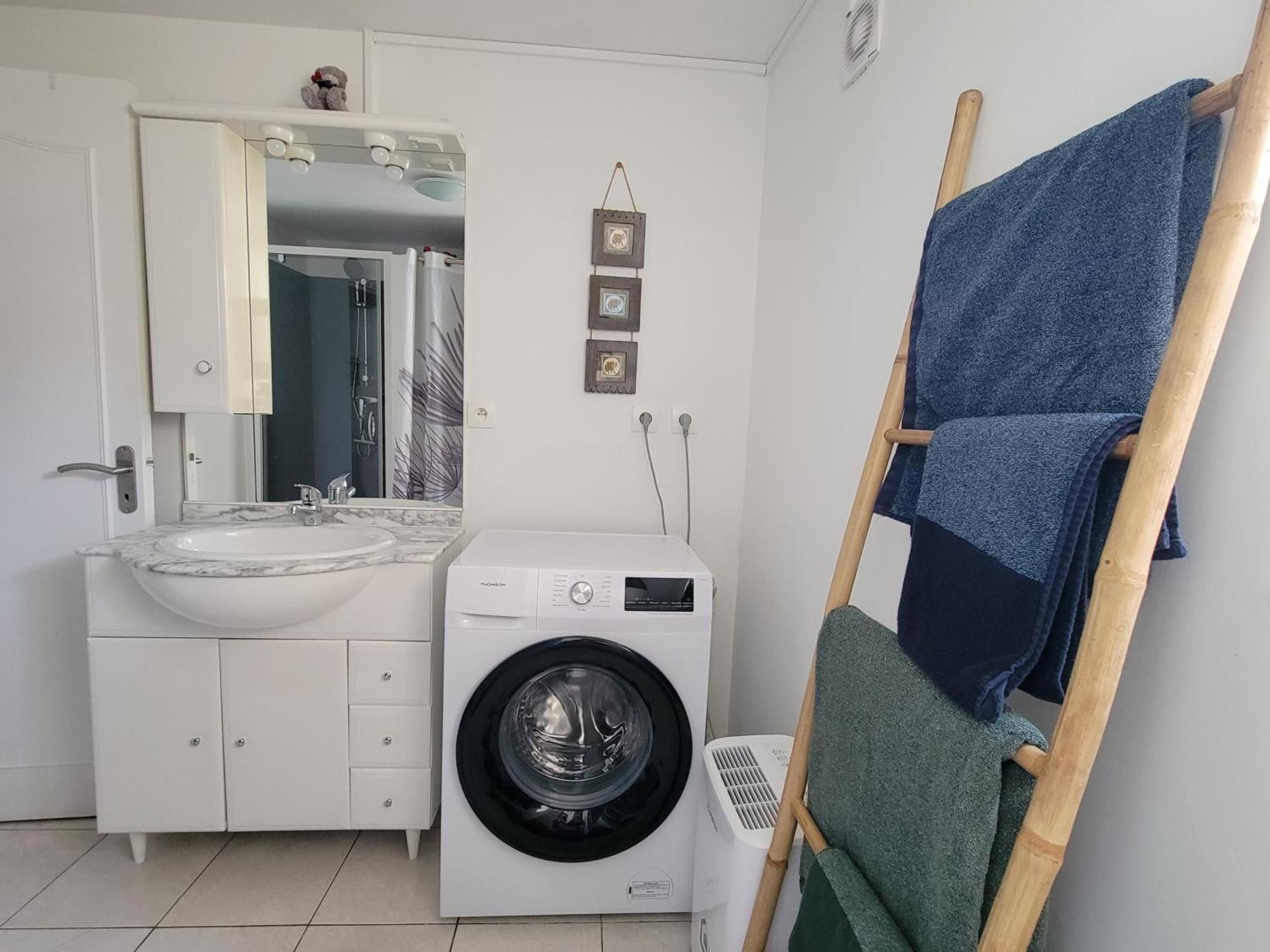 Appartement Avec Terrasse Gaillon Luaran gambar